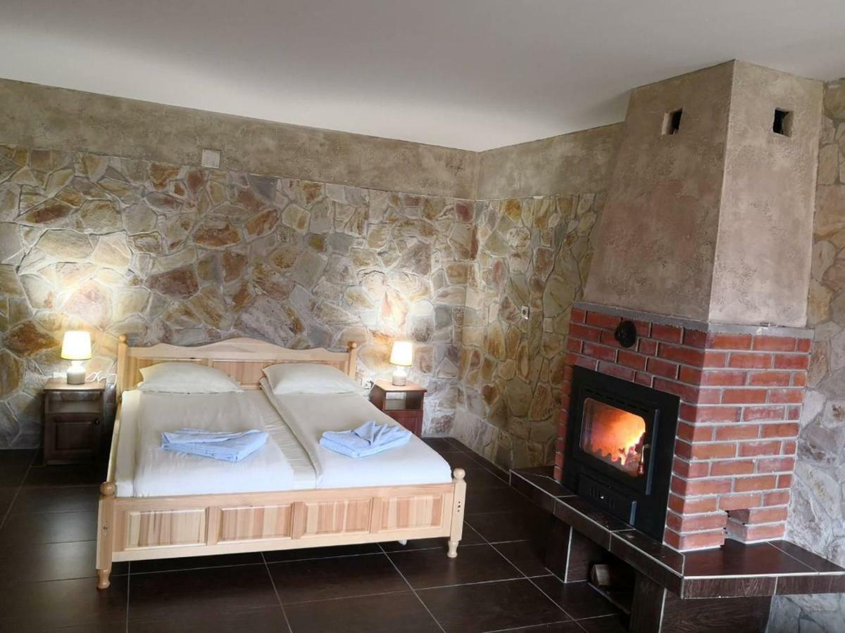 Yurukovata Kashta Hotel Koprivshtitsa Luaran gambar